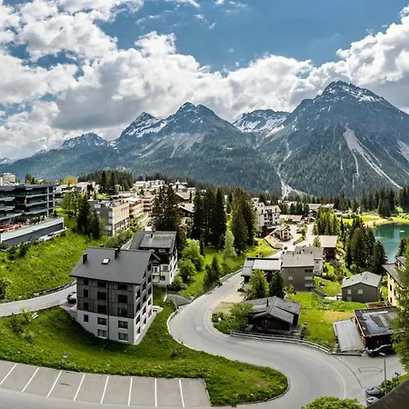 - Self Check-in ホテル *