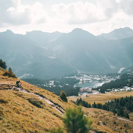 - Self Check-in ホテル *